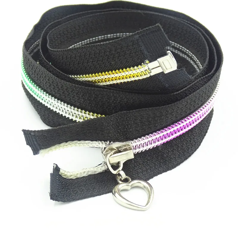 

50Pcs (20-36 Inches) New 5# Nylon Colorful Tooth Gradient Zipper