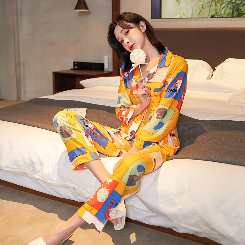 

2021 Spring Women's V Neck Pajamas Set New Style Fashion Print Sleepwear Cotton Silk Leisure Home Clothes Nightwear