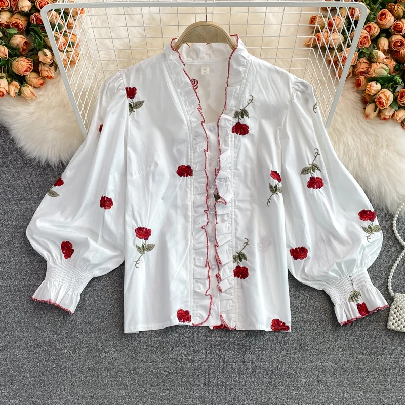 

Korean Chic French Retro V-neck Wood Ear Panel Contrast Trim Embroidered Single Breasted Bubble Sleeve Women's Shirt