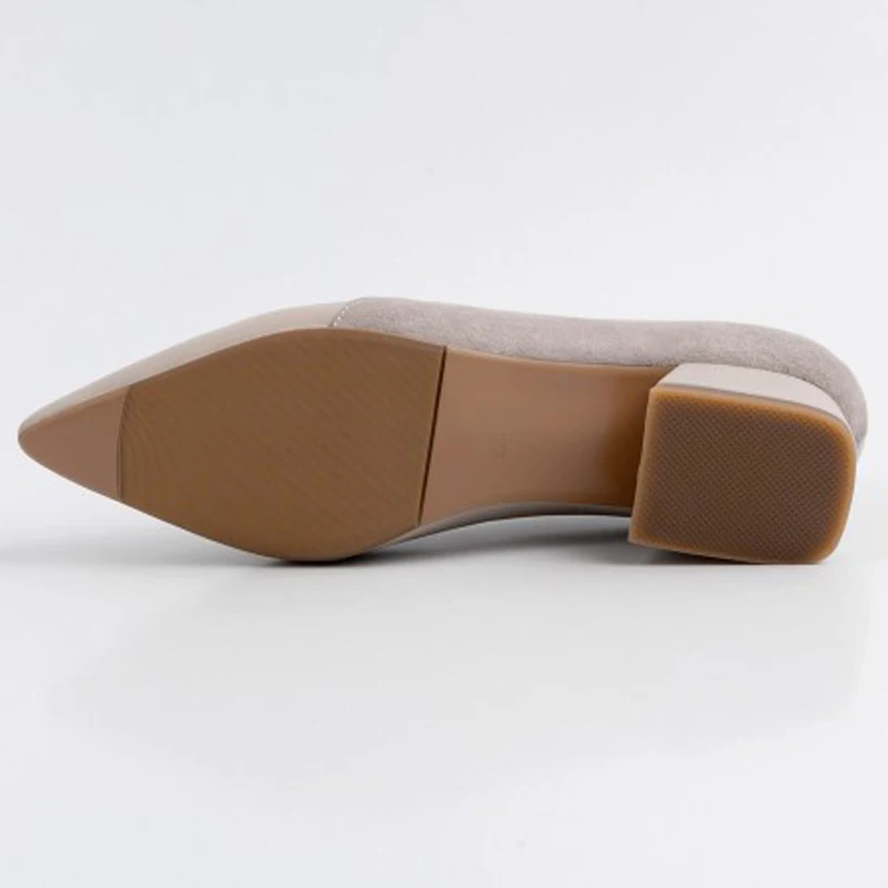 Женские туфли на низком каблуке из натуральной коровьей кожи Новинка сезон весна