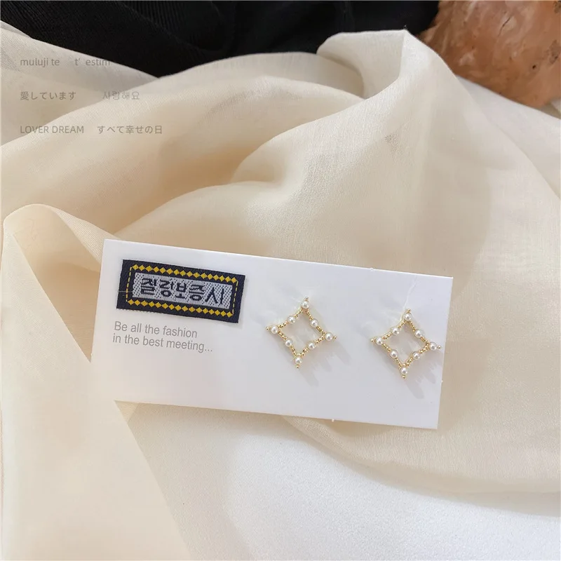 

2020 New Korean Vintage Earrings For Women Geometric Gold Earrings With Small Pearl Earrings Fashion Jewelry