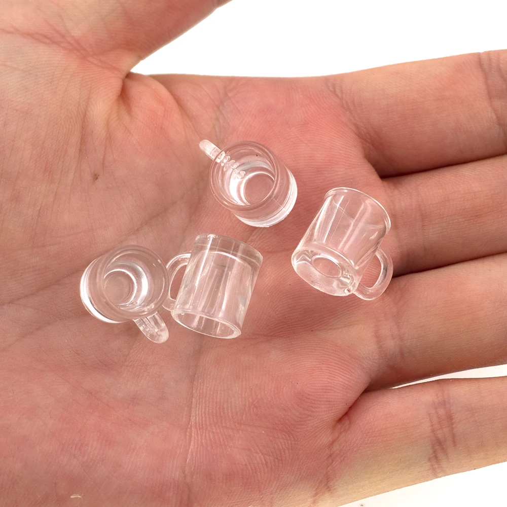 Миниатюрные аксессуары для кукольного дома 4 шт. 1/12 мини-очки вина из смолы