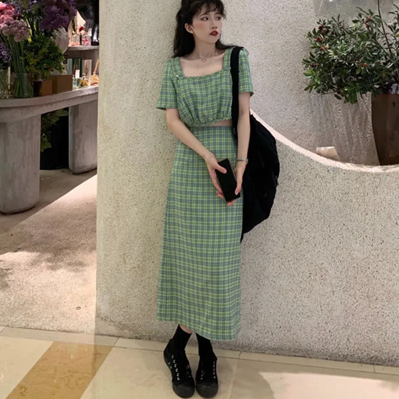 

2021 Summer New Korean Style Slim -Fit Short Top + Retro High Waist A- Line Dress Two - Piece Suit for Women