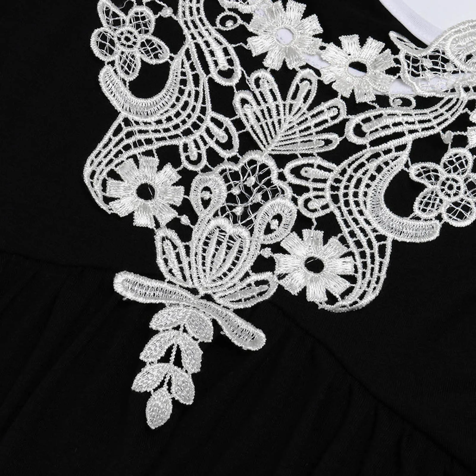 

Summer Women's Large Size Fashion Polyester Lace Applique Large Size Layered Strapless V-neck Top Large Size Layered Lace 02*