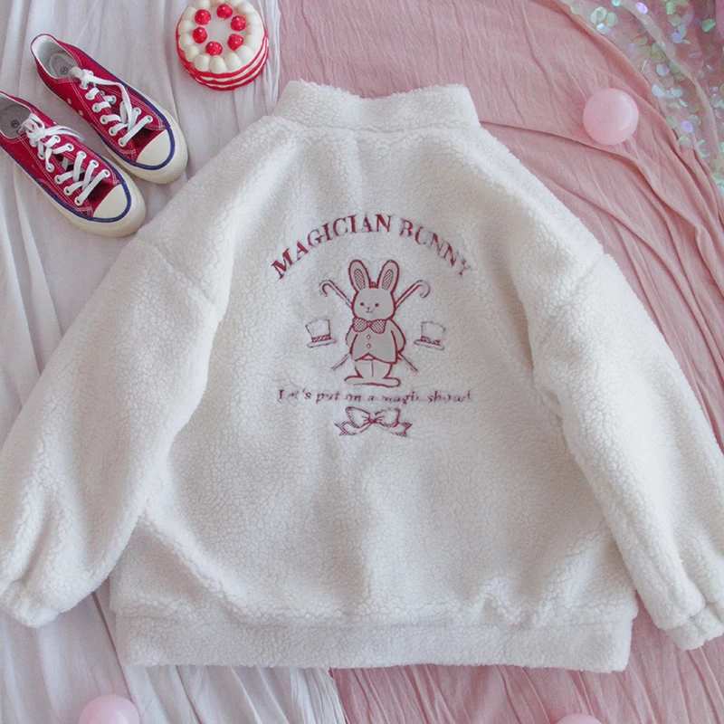 

white lamb wool short coat girl loose student lovely Embroidered Warm thickened cotton clothes cotton clothes