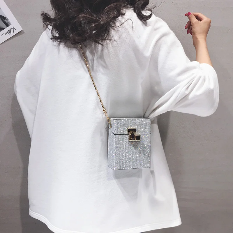 

Маленькие сумки-мессенджеры для женщин, кожаная маленькая сумка на цепочке через плечо, модная дизайнерская сумочка через плечо с губной по...