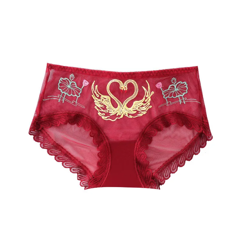 

Sexy Hollow Out Women's Panties Lace Embroidery Underwear Nylon Cozy Lingerie Breathable Seamless Panties Female Mid-Rise Briefs