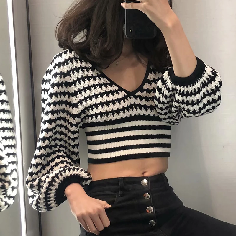 

ZA Summer Striped Knitted Sweater Women 2021 New Arrival V-neck Loose Long Puff Sleeve Pullovers Knitting Jumper
