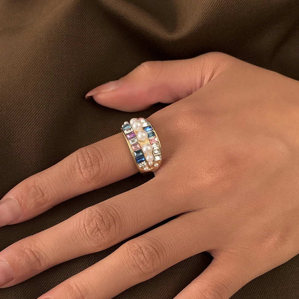 

Ingemark Unique Pearl Fashion Geometric Crystal Paved Rings For Women Girl 2021 New Jewelry Elegant Statement Open Ring Bague