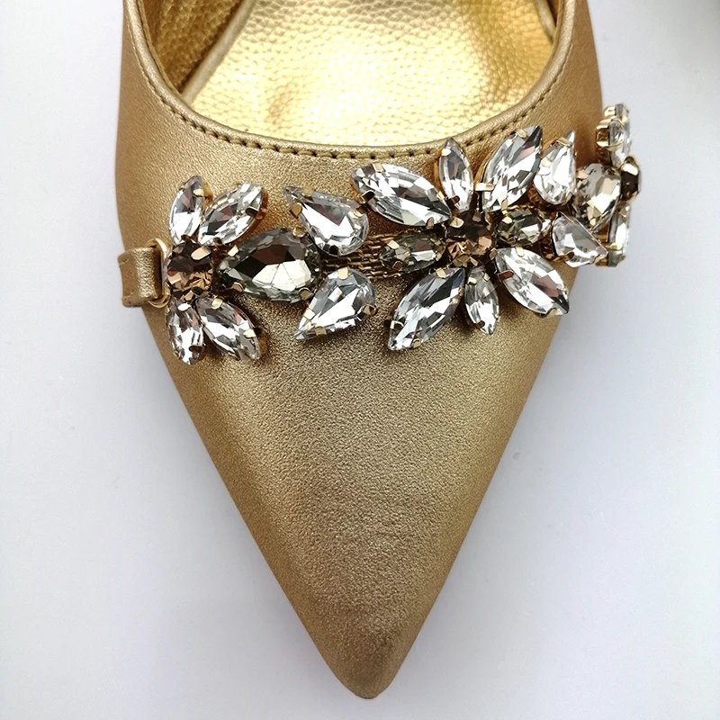 Зимние туфли и сумочка в комплекте итальянском стиле вечерние золотого цвета