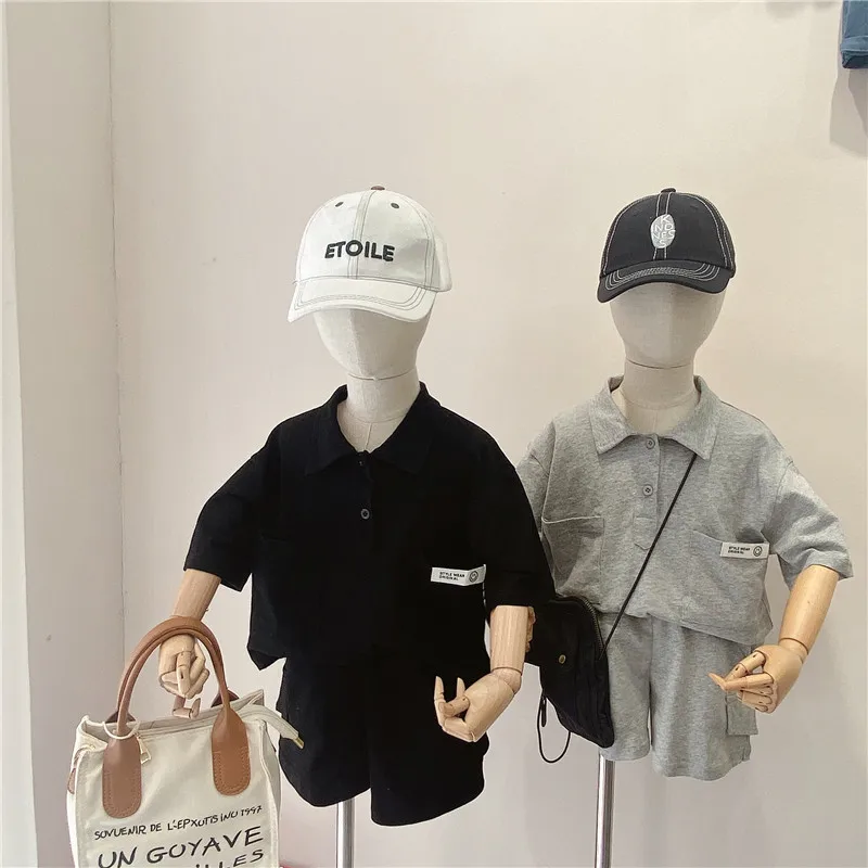 

Комплект одежды для мальчиков MILANCEL, Однотонная рубашка с круглым вырезом и короткими рукавами и шорты, комплект из 2 предметов, лето 2022