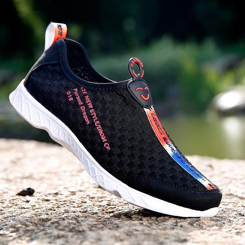 

Men Women Sports Breathable Water Shoes Unisex Walking Mesh Summer Mesh Sneaker Casual Slip-on Fashion Sneakers