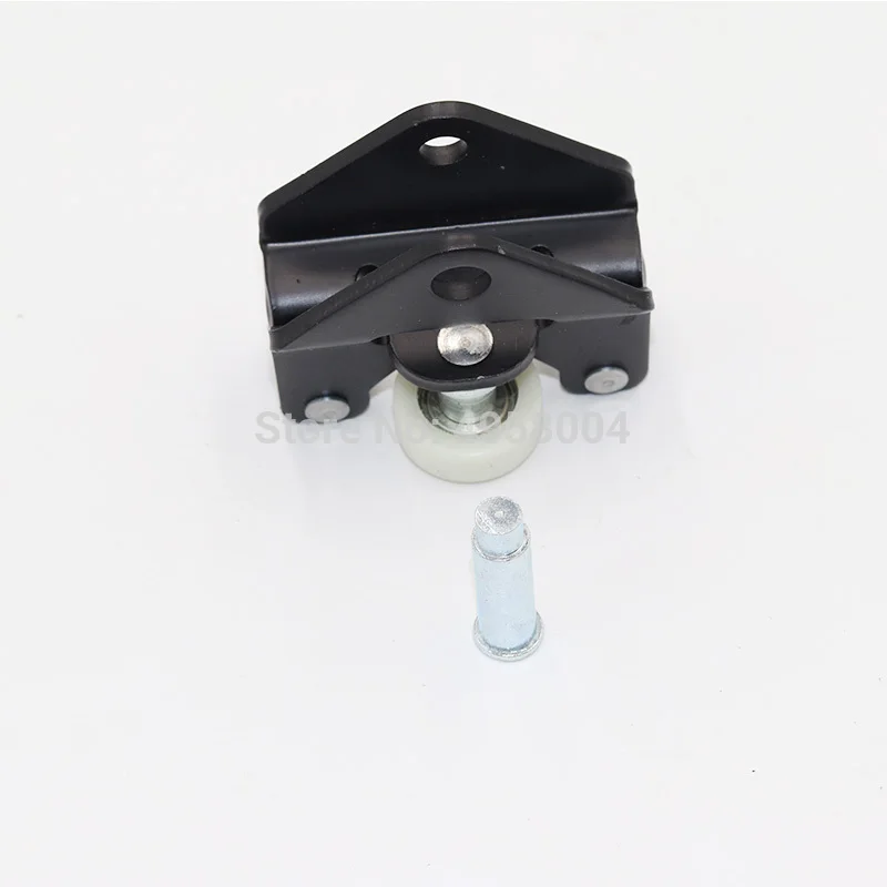 Роликовая Направляющая для раздвижных дверей 745963412R RENAULT MASTER II OPEL MOVANO B NISSAN