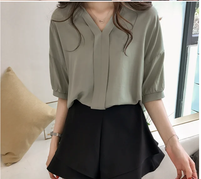 

Chiffon Loose Plus Size Women's Blouses New Casual Blouse Fashion Short Sleeve Top Solid Color V-neck Shirt Summer Houthion