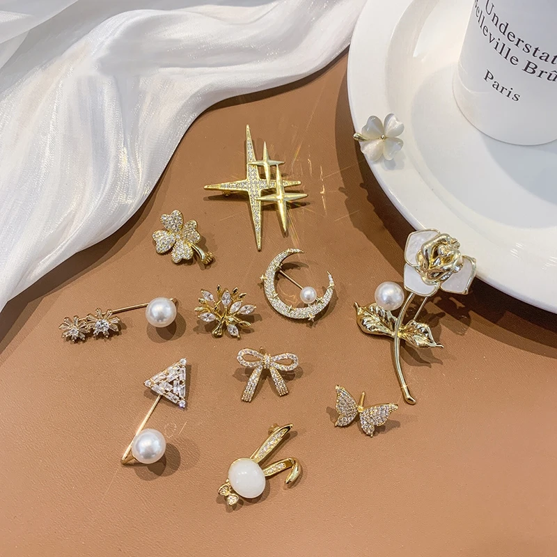 

MENGJIQIAO Korean Deliacate Zircon Pearl Bowknot Brooch For Women Trendy Leaves Opal Pin Badge Decoration Wedding Jewelry