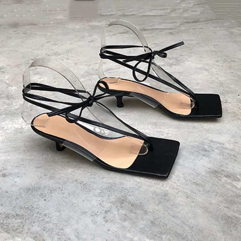 Женские сандалии на тонком каблуке [DEAT] черные прозрачные из искусственной кожи с