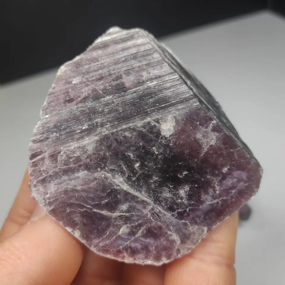 

70-100g Wholesale Natural Lepidolite Crystal Slice Rough Ziyun Mother Rock Stones Luminous Specimen Purple Mica For Decorati