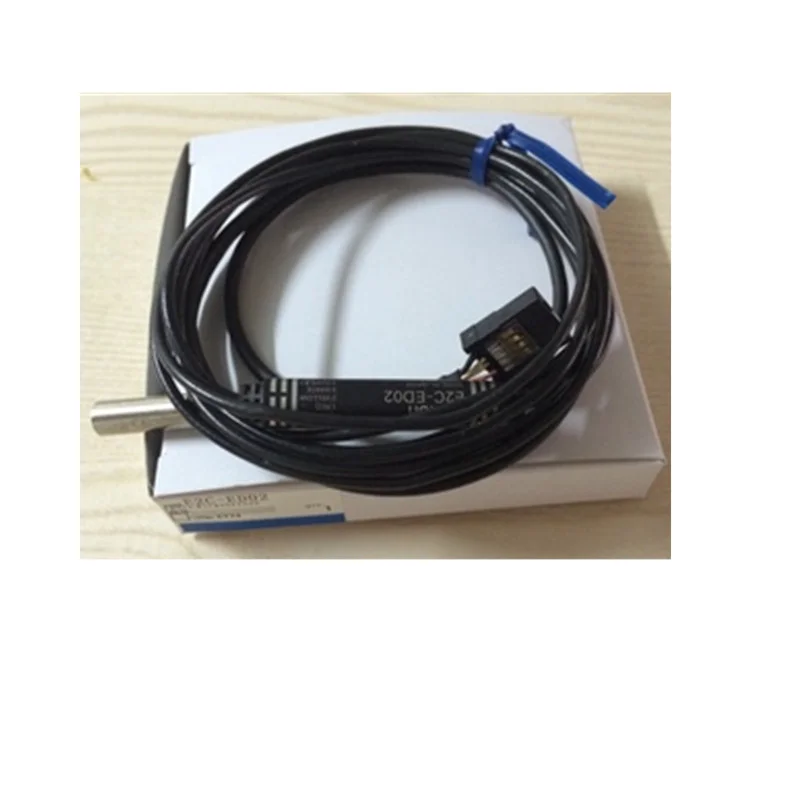 

Omron E2C-AK4A Separate Amplifier Proximity Sensor with Adjustment Potentiometer