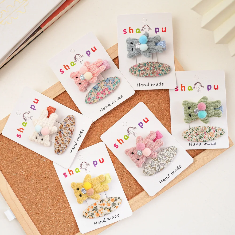 

Free shipping childrem cute bear Felt ball Hairpin girl's lovely Cartoon Hair Side Clips new year hair accessories