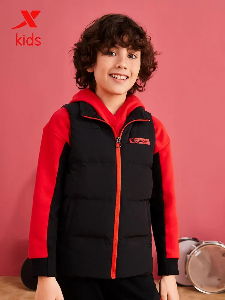 

Xtep Boy Casual Down Jacket Vest Winter Warm Cotton Vest Kids Fashion Pockets Sleeveless Thicken Coat Black Red 881425A49263
