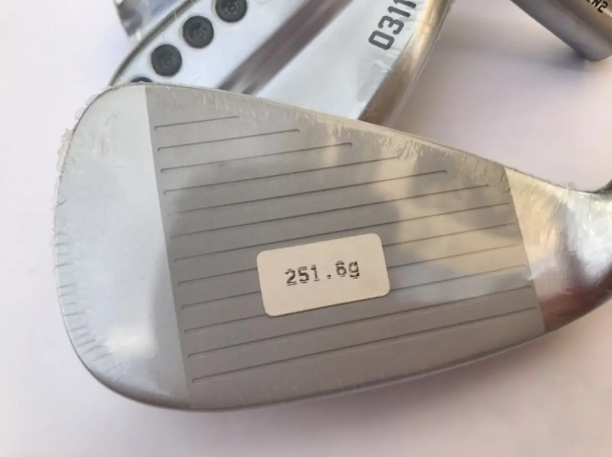 

2019 High Quality Men Black 0311P GEN2 IronS Golf Forged Iron Golf Club 4-9, W R / S Graphite or Steel Shaft Free Shipping.