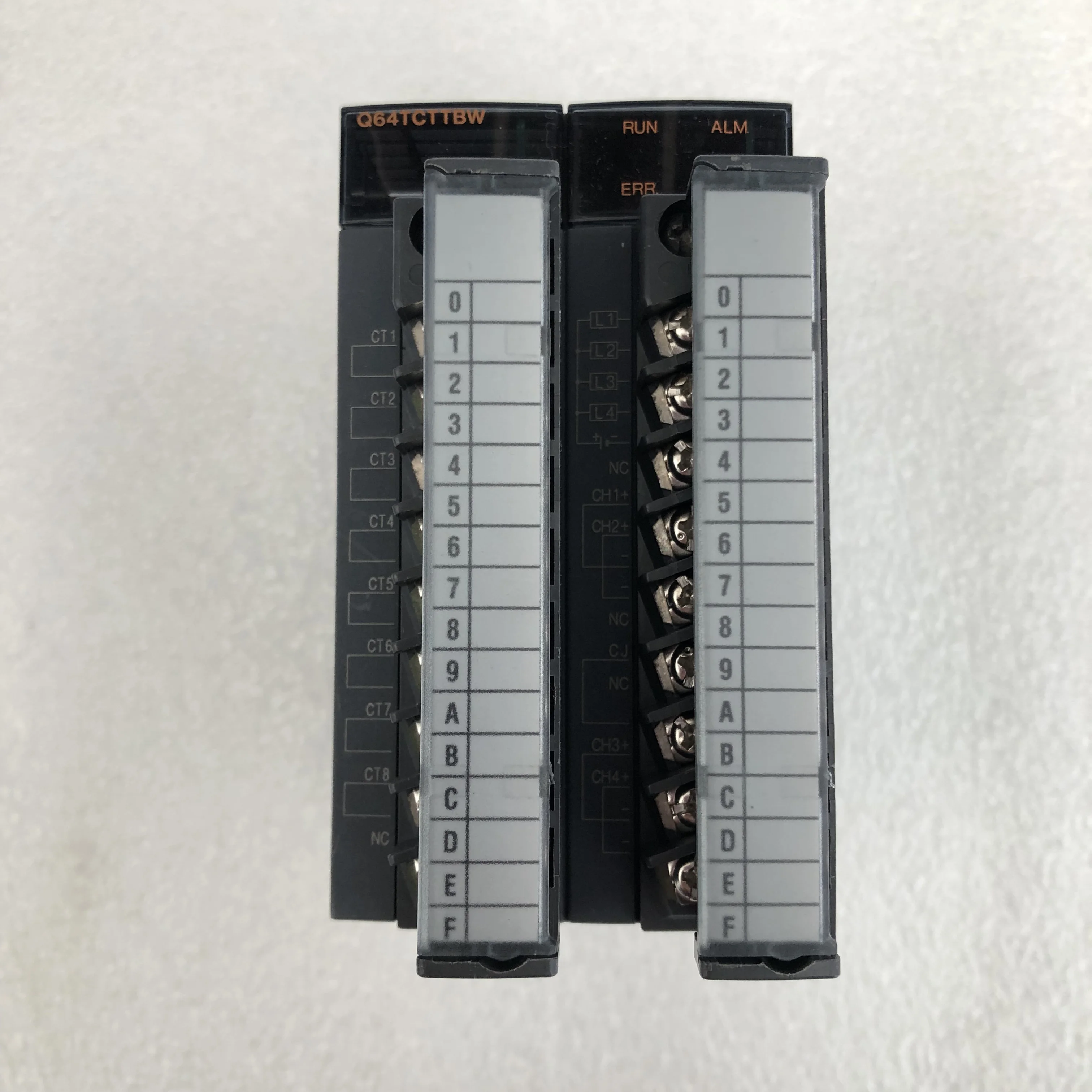 

Mitsubishi Q64TCTTBW