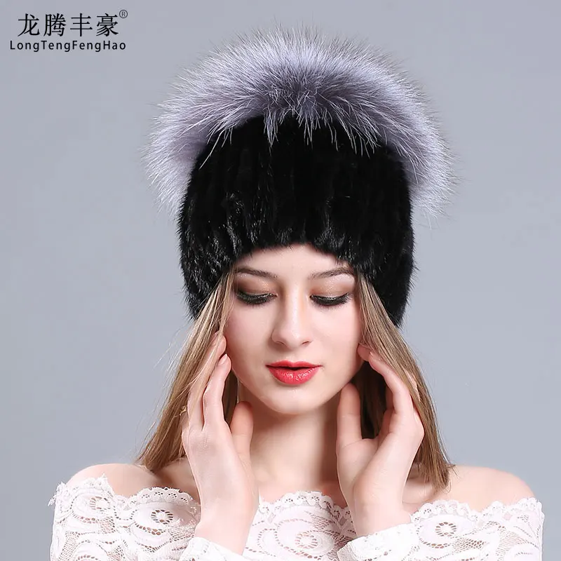 Зимняя шапка из меха норки Шапка бини Меха чернобурки с помпоном натурального