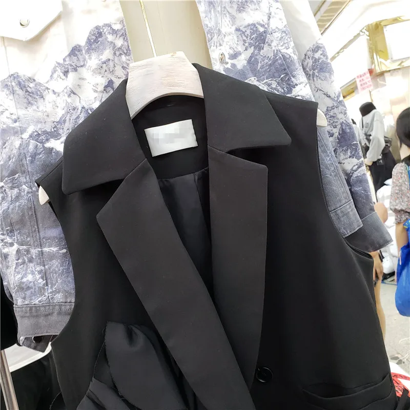

2021 Spring New Outerwear Layers Ruffles Design Fashionable Loose Fashion Black Blazer Vest Women Ruched Casual Coats