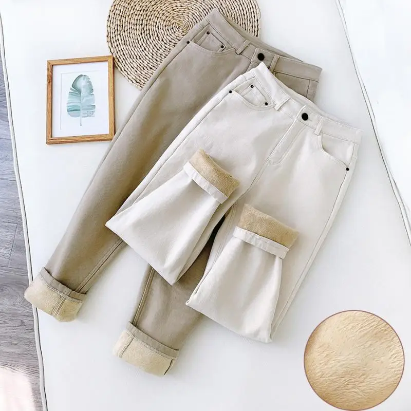 

Зимние теплые бархатные Стрейчевые шаровары, модные женские простые узкие прямые универсальные повседневные джинсы в стиле ретро Y2k с высо...