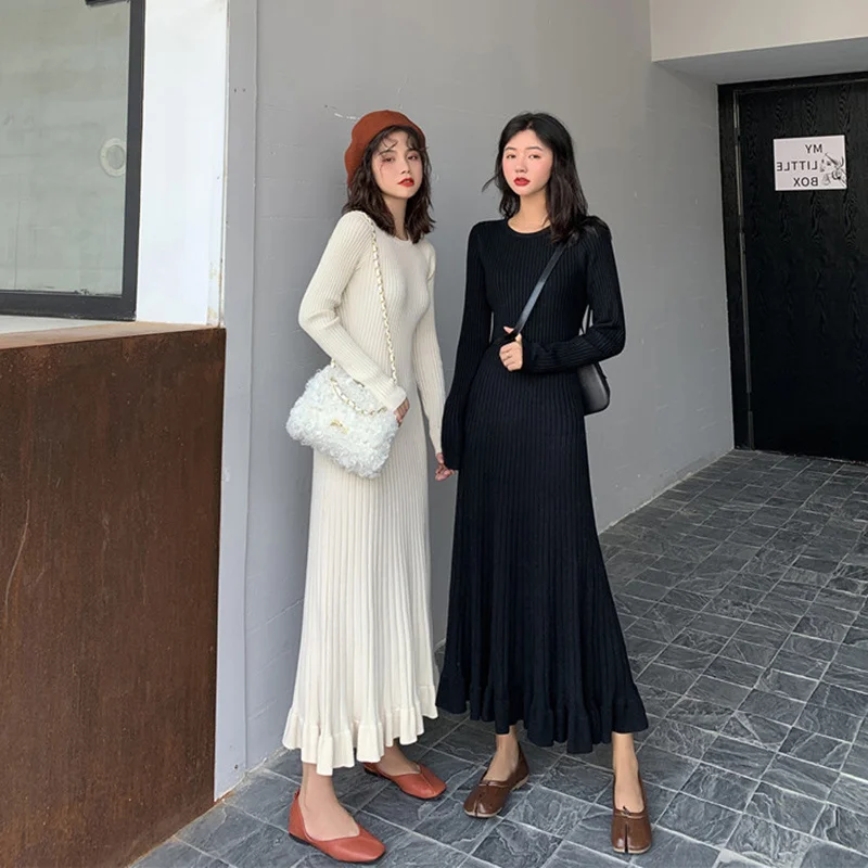 

Женское вечернее платье средней длины, с длинным рукавом