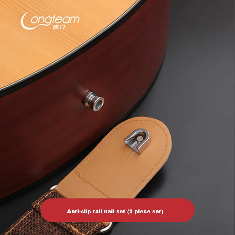 Электрическая гитара с нескользящим ремешком и пряжкой бас в фольклорном стиле