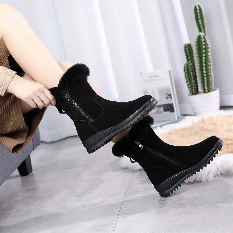 

New 100% Top Frosted Cowhide Rabbit Fur Decoration Winter Fashion Boots Black Flat Large Size Martin Boots Warm Women's Boots