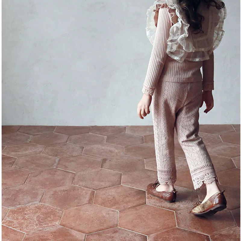 Винтажные весенние кружевные брюки для девочек 2022 Детские хлопковые в Корейском