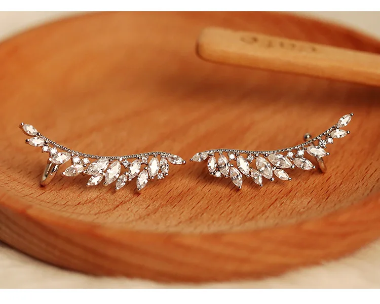 Женские серьги из серебра 925 пробы с прозрачным цирконием | Украшения и