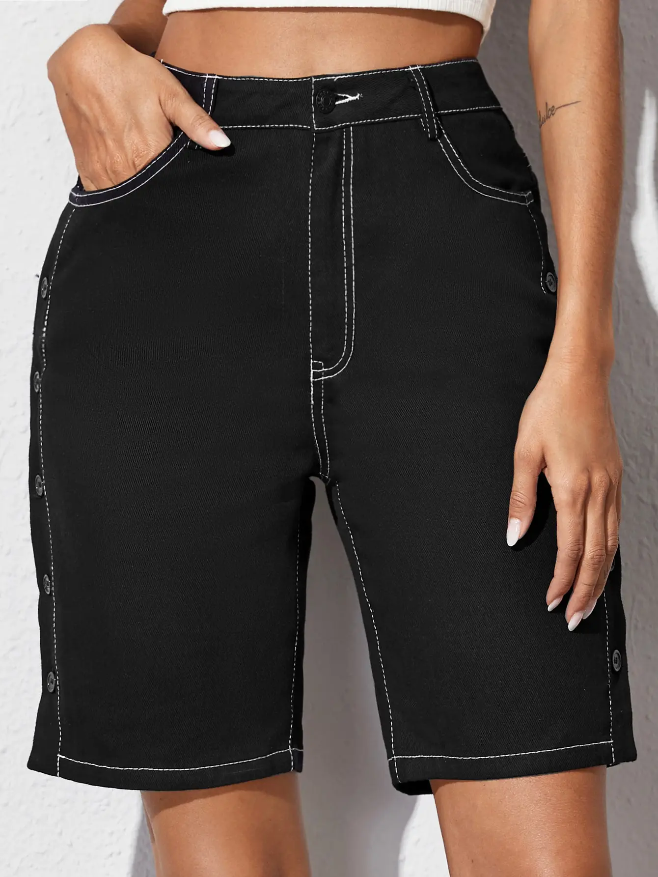 

Shorts female High waist shorts Women's European and American traf fashion button high-waisted black jeans cropped jeans