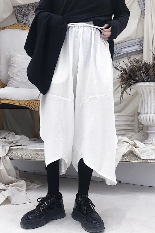 

2020 Spring And Autumn New Youth Popular Dark Black Solid Color Loose Bloomers Fashion Casual Pants Black / White M-XL