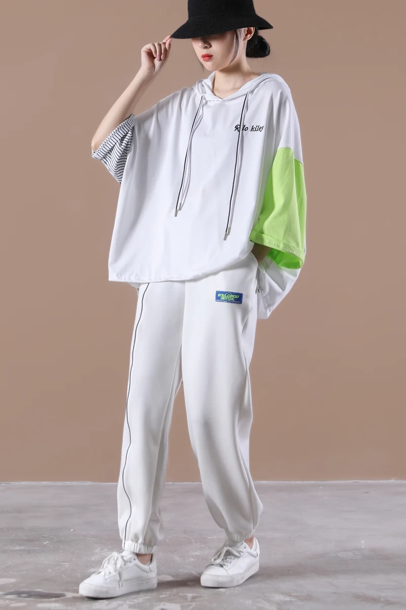 

IEQJ 2021 new summer batwing sleeves letters printed hoodies pullover loose big size sweatshirt and pants set WR34901L