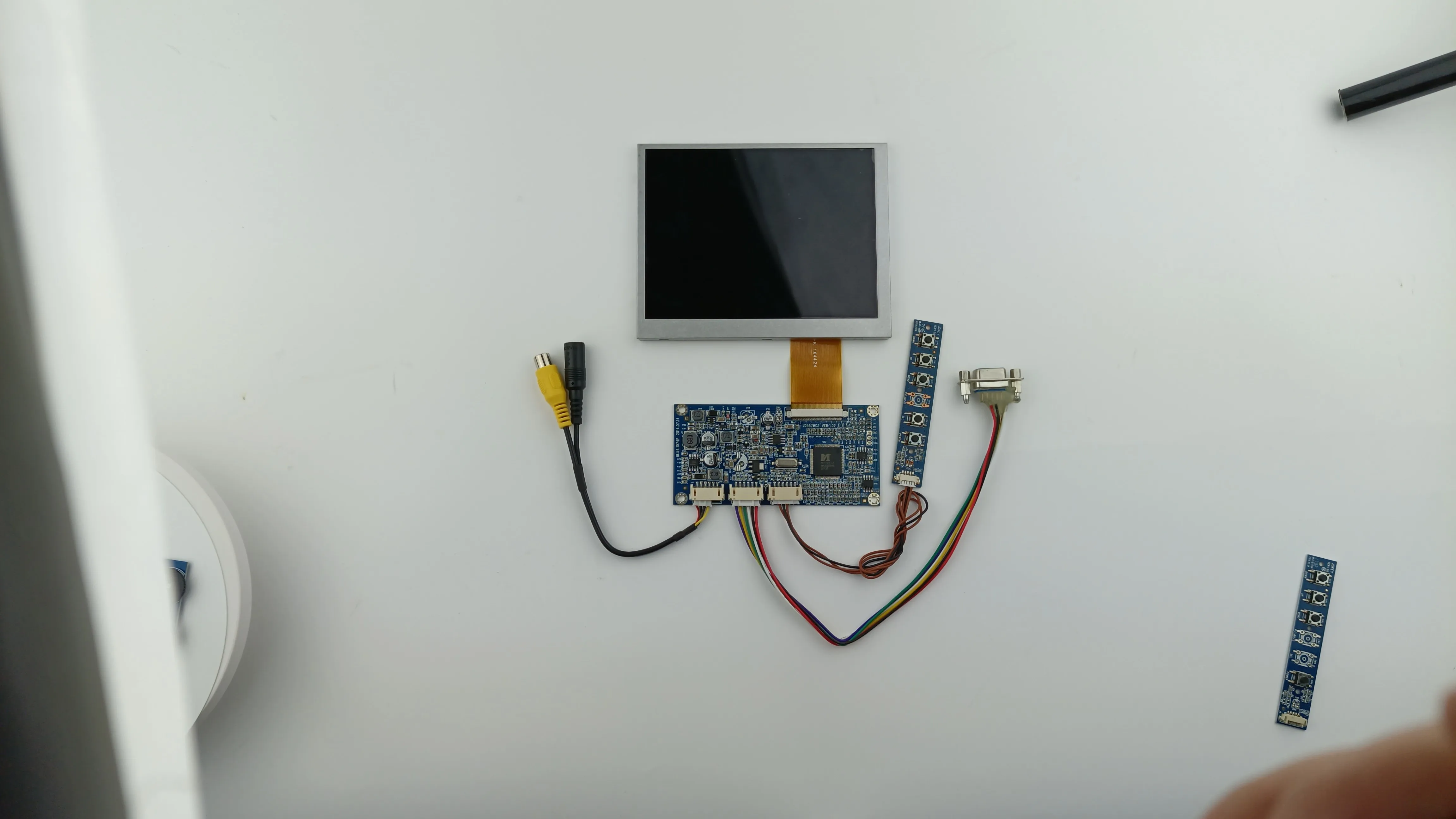 VIDEW 5 6 дюймов ЖК дисплей модуль с VGA Вход и AV кнопочная панель регулировки экранное