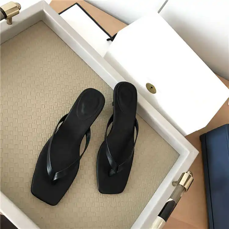 

2020 summer new clip toe sandals women's head thin heel middle heel slippers low heel sandals clip foot flip flops
