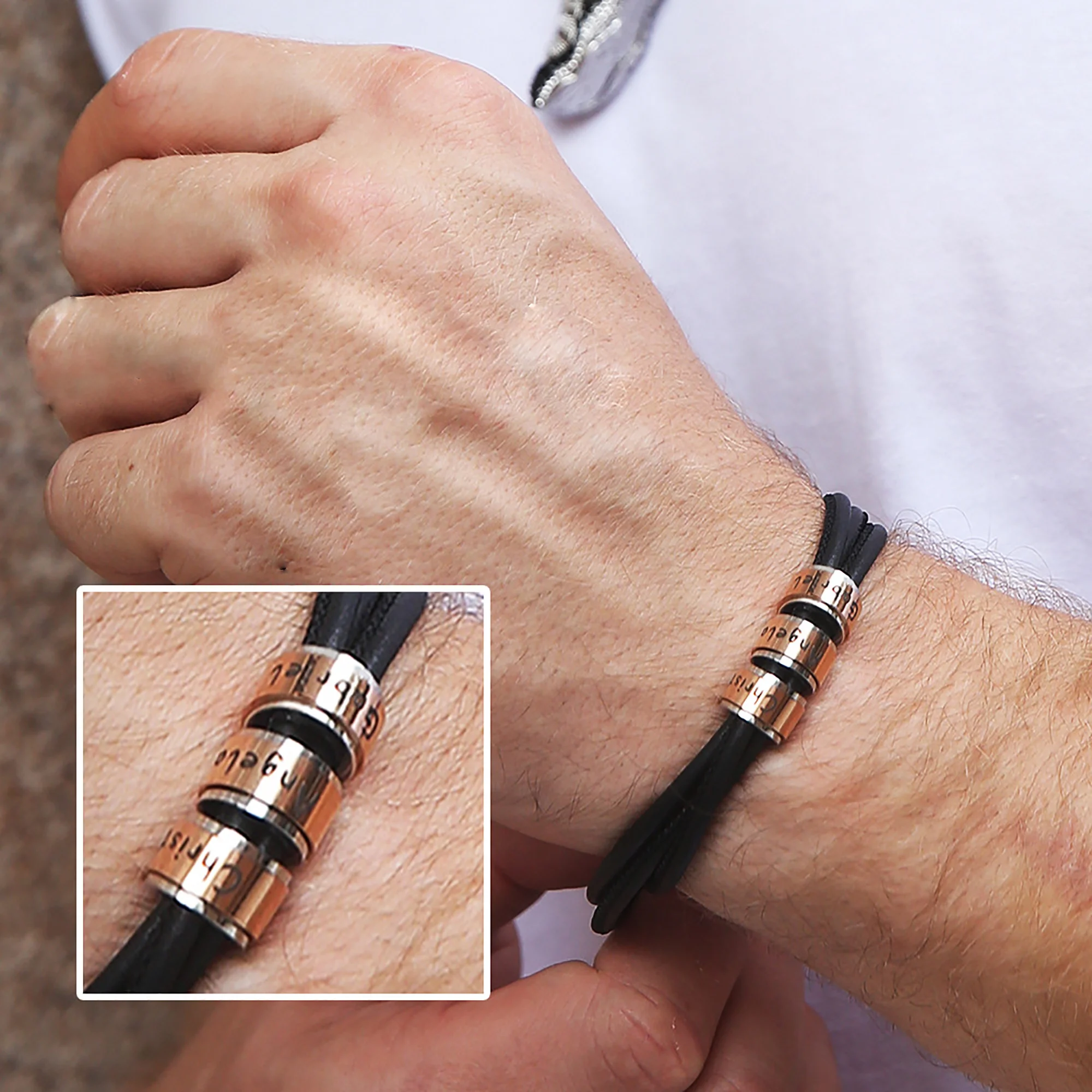 

Personalized Beaded Bracelet Fashion Custom Name Rotatable Bead Letter Bracelets New Father's Day Gift Hands Jewelry For Men Dad