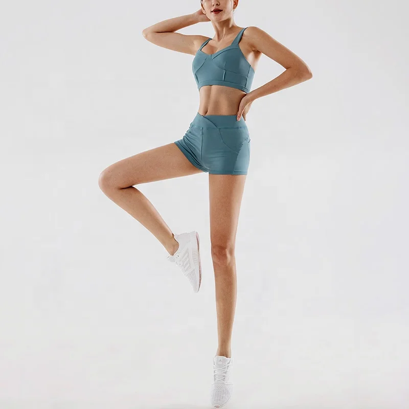 

Sportswear & Accessories