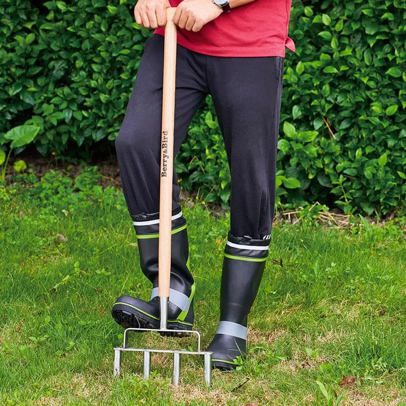 

Lawn Soil Loosening Punching Machine Can Replace The Spiked Shoes