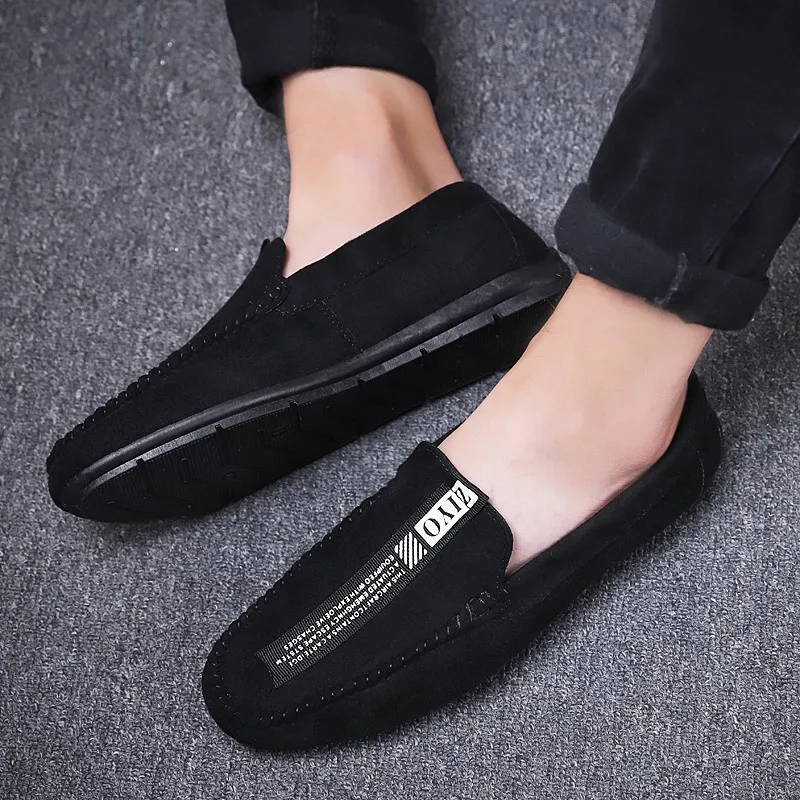 Новинка 2019 года сезон весна осень Мужская обувь в горошек без застежки мужская на