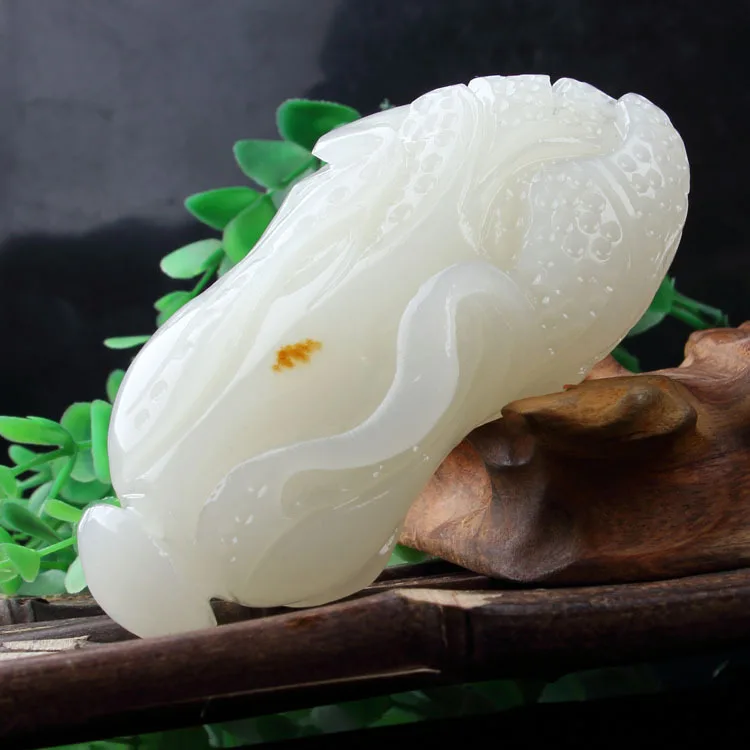 

Natural Hetian Jade White Cabbage Pendant Charm Jewellery Women's Hand-Carved Pendant for Women Men Fashion Accessories