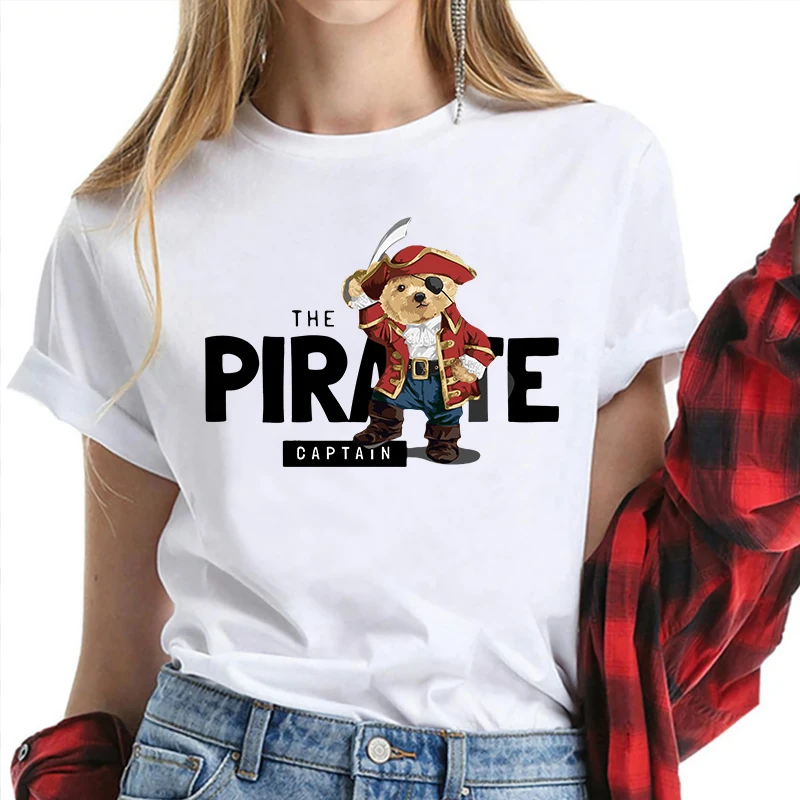 

2021 Popular Tide Brand Bear T Shirt Fashionable Pirates Teddy Bear Design Loose Men and Women Short-Sleeve Tee Lovers Clothing