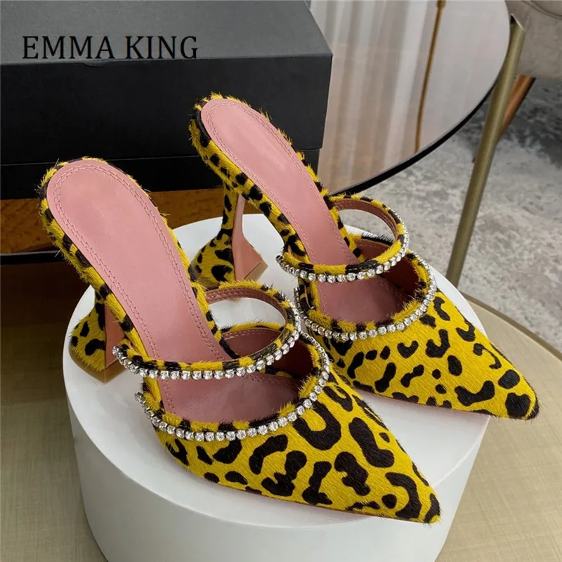 

Fashion Women Horsehair Mules Sexy Pointed Toe High Heel Beading Crystal Slippers Slip on Slides Summer Wedding Party Shoes