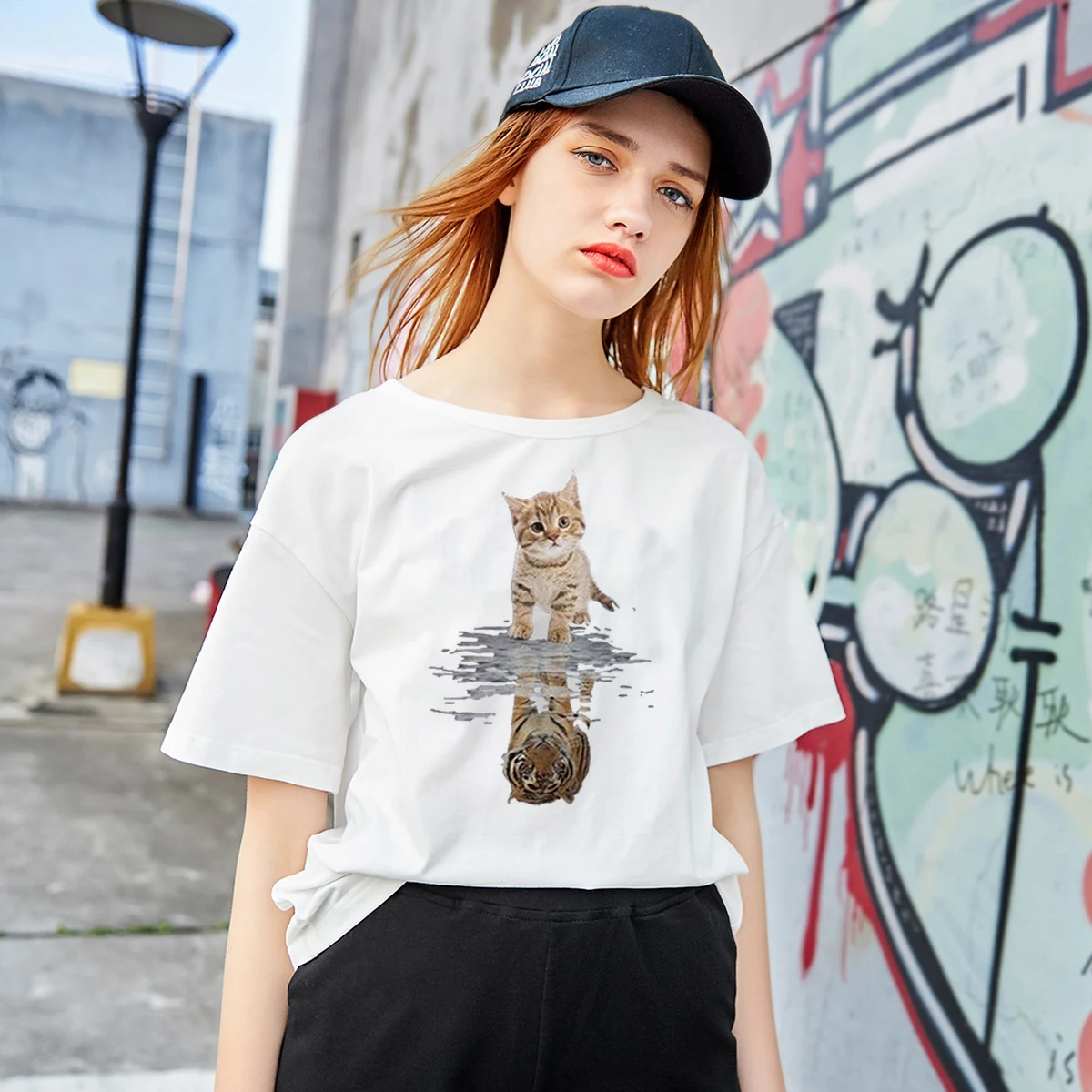 

Футболка с коротким рукавом и круглым вырезом для мужчин и женщин