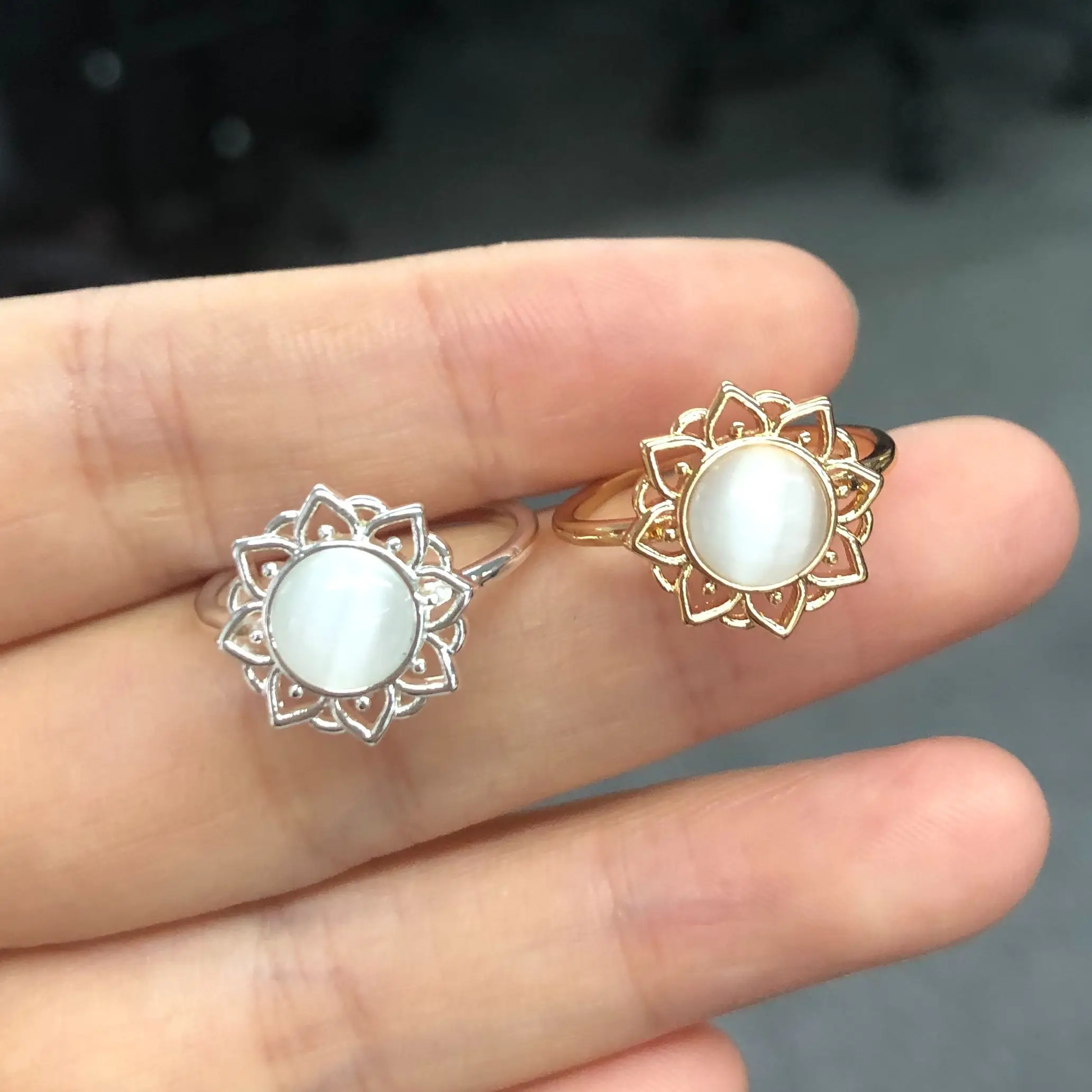 

Vintage Opal Rings For Women Stainless Steel Sun Rings Moonstone Female Ring Flowers Accessories Jewelry Gift Best Friend Bijoux