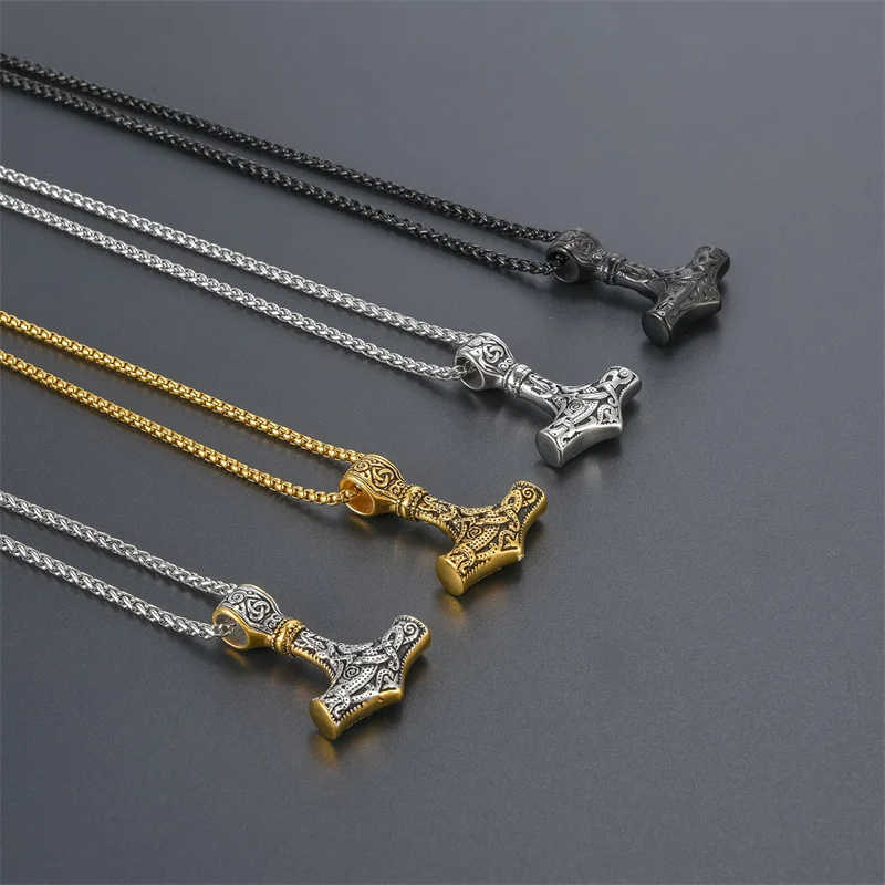 

New personality jewelry wholesale retro carved Nordic Viking pirate necklace Thor's Hammer men's pendant punk jewelry gift