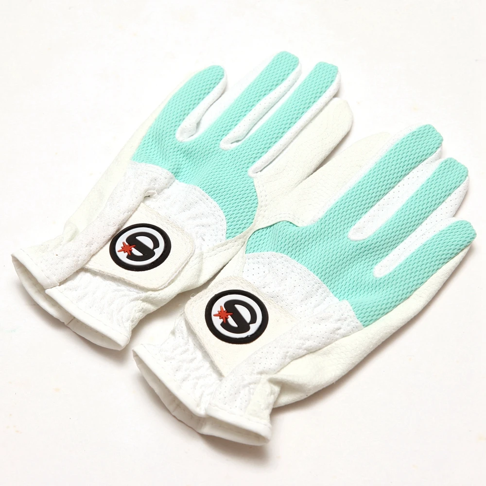 A Pair of Kids  Mesh Non-Slip Micro Fiber Children Teenager Golf Gloves